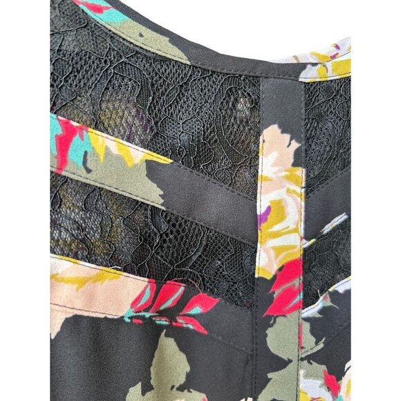 Candie's Women's Floral Sleeveless Top With Lace Detail - M - Picture 5 of 8